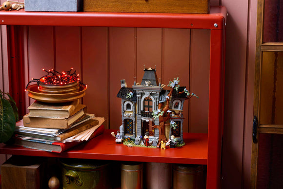 LEGO® Mayor Manor 11383