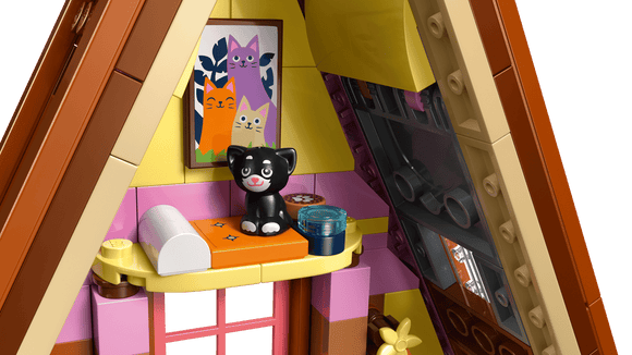 LEGO® Nature Glamping Cabin 42682