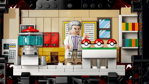 LEGO® Iconic Trainer Moments Poké Ball 72154