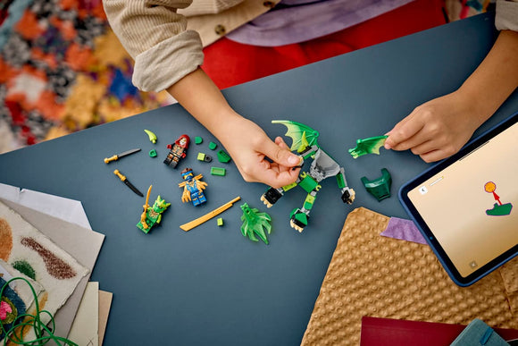 LEGO® Lloyd's Dragon Mech Battle Pack 71862