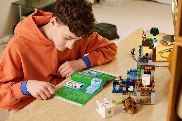 LEGO® Ghast Station 21597