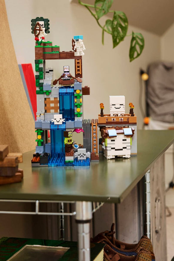 LEGO® Ghast Station 21597