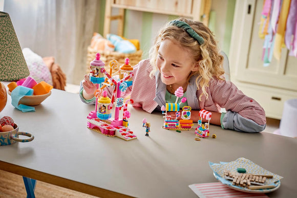 LEGO® Candy & Cupcake Ferris Wheel 42700