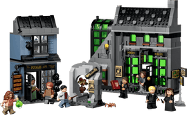 LEGO® Knockturn Alley™ Wizarding Shops 76471 - 0