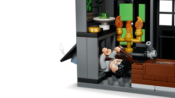 LEGO® Knockturn Alley™ Wizarding Shops 76471