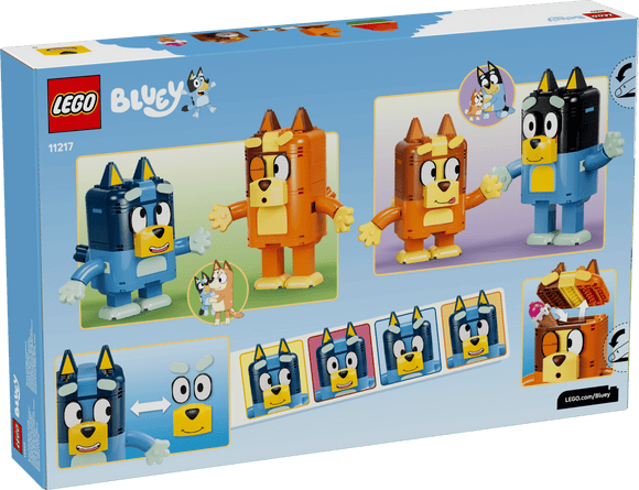 LEGO® Brick-Built Bluey Family 11217