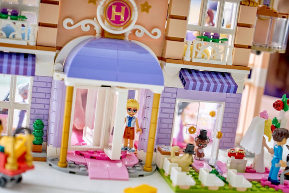 LEGO® Heartlake City Grand Hotel 42704