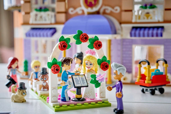 LEGO® Heartlake City Grand Hotel 42704