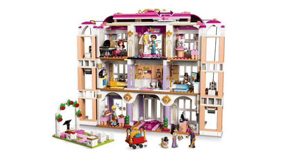 LEGO® Heartlake City Grand Hotel 42704