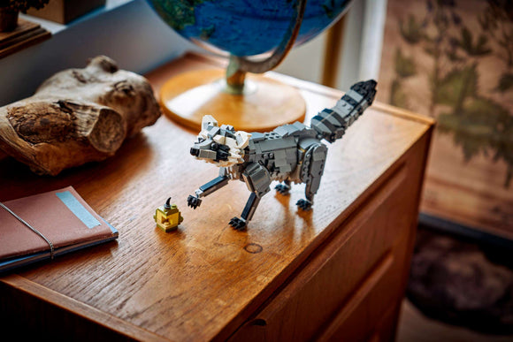 LEGO® Forest Animals: Gray Wolf 31393