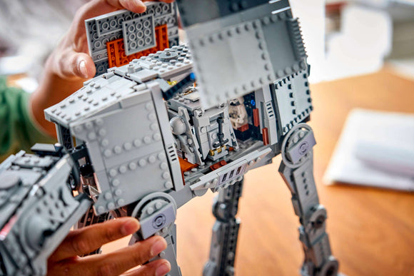 LEGO® Imperial Remnant AT-AT™ with INT-4 75454