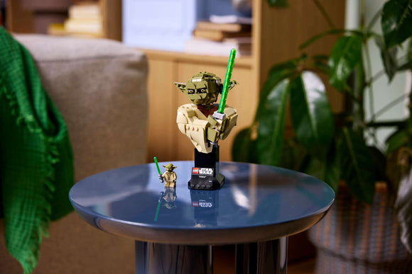 LEGO® Yoda™ Bust 75438