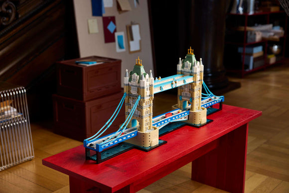 LEGO® Tower Bridge 21067
