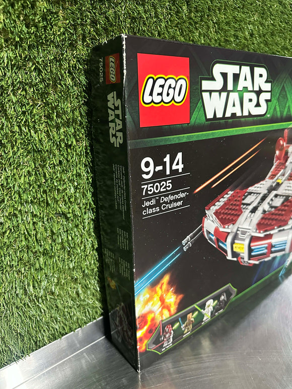 LEGO® Jedi™ Defender-class Cruiser 75025