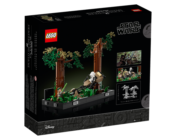 LEGO® Star Wars™  Endor™ Speeder Chase Diorama 75353