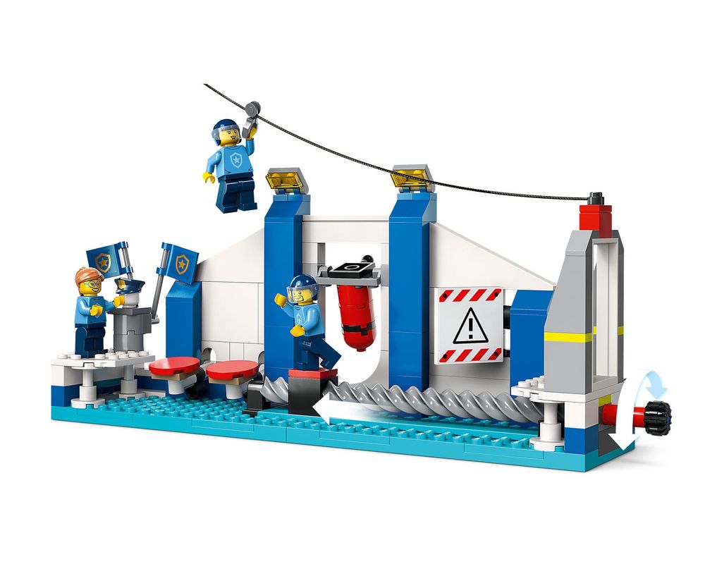 LEGO® Police Training Academy 60372