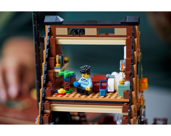 LEGO® A-Frame Cabin 21338
