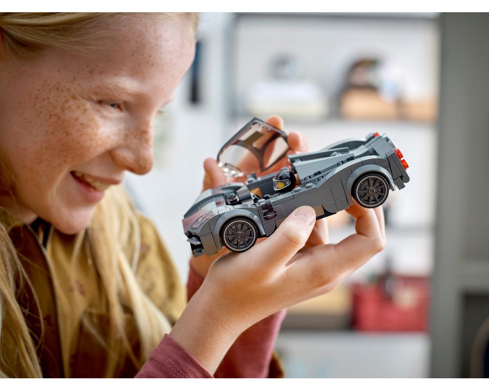 LEGO® Pagani Utopia 76915