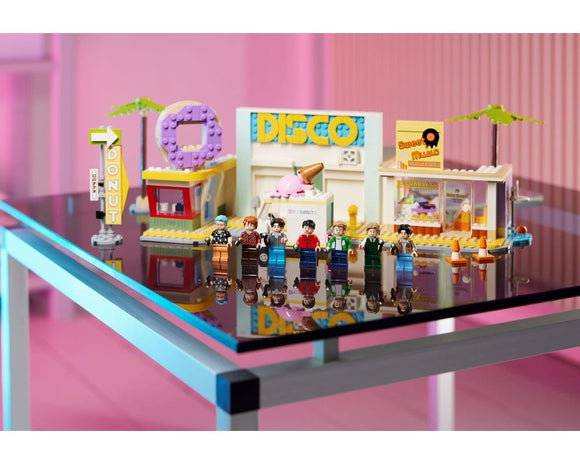 LEGO® BTS Dynamite 21339