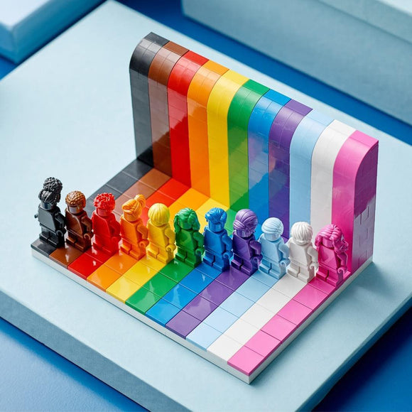 LEGO® Everyone is Awesome 40516