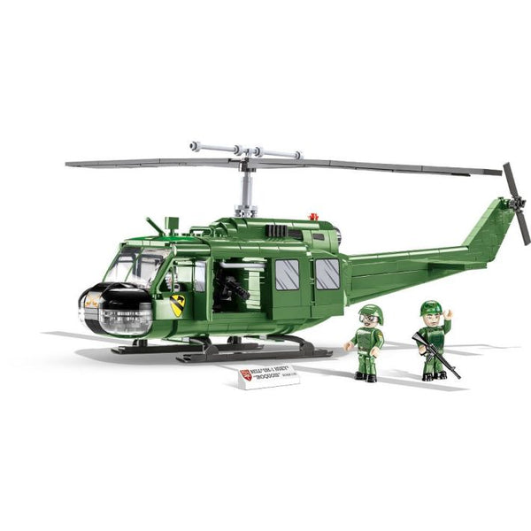 Vietnam War - Bell UH-1 Huey Iroquois 1:32 scale