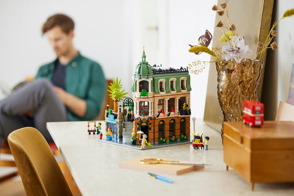 LEGO® Boutique Hotel 10297