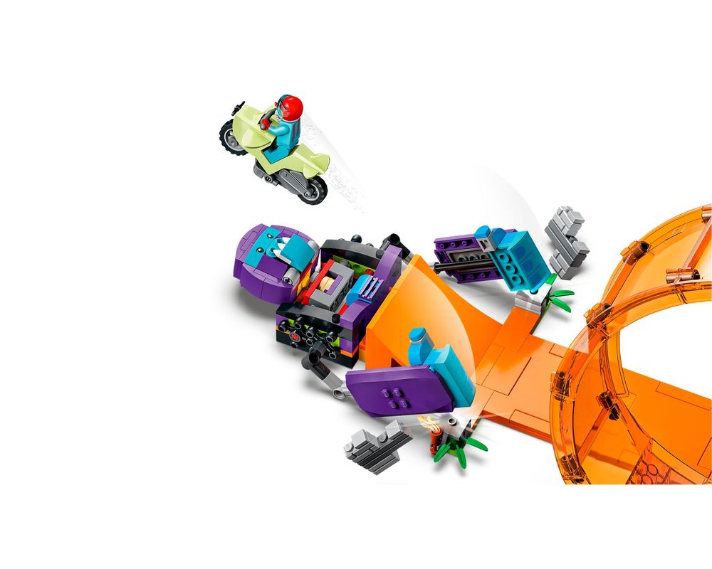 LEGO® City Smashing Chimpanzee Stunt Loop 60338