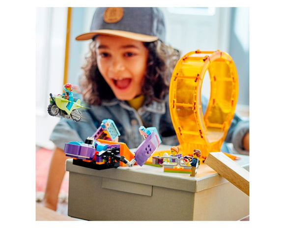 LEGO® City Smashing Chimpanzee Stunt Loop 60338