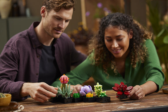 LEGO® Succulents 10309