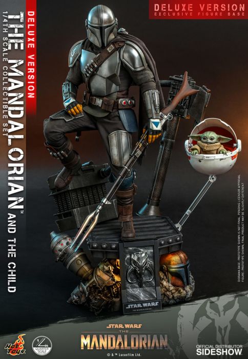 Star Wars: The Mandalorian - The Mandalorian & The Child Deluxe 1/4 Scale Hot Toys Action Figure 2-Pack