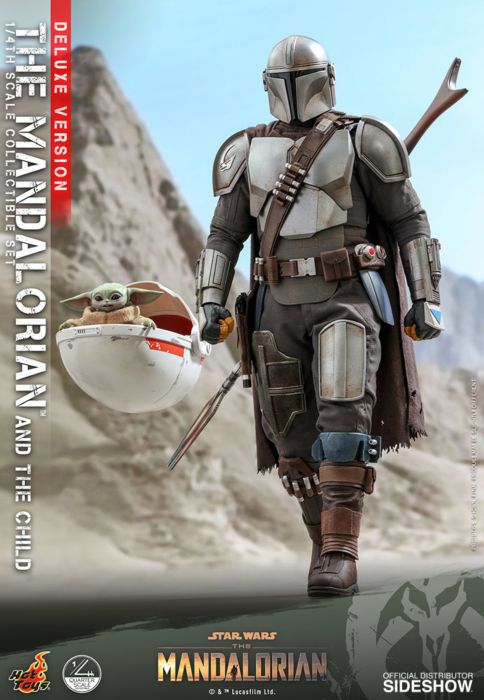 Star Wars: The Mandalorian - The Mandalorian & The Child Deluxe 1/4 Scale Hot Toys Action Figure 2-Pack
