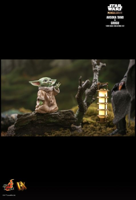 Star Wars: The Mandalorian - Ahsoka Tano & Grogu 1/6th Scale Hot Toys Action Figure 2-Pack