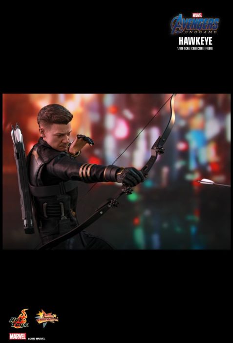 Avengers 4: Endgame - Hawkeye 1/6th Scale Hot Toys Action Figure
