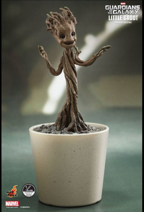 Guardians of the Galaxy - Little Groot 1/4 Scale Hot Toys Action Figure
